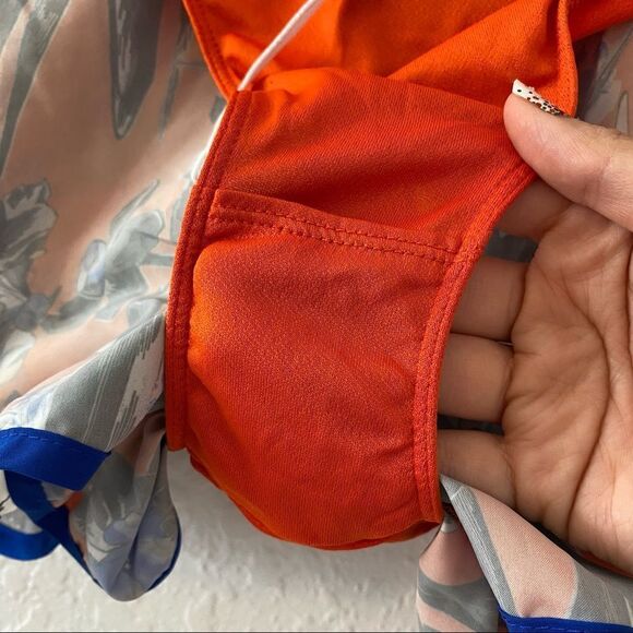 Nike DriFit Tempo Women's Floral Running Shorts Size Medium - Picture 12 of 16